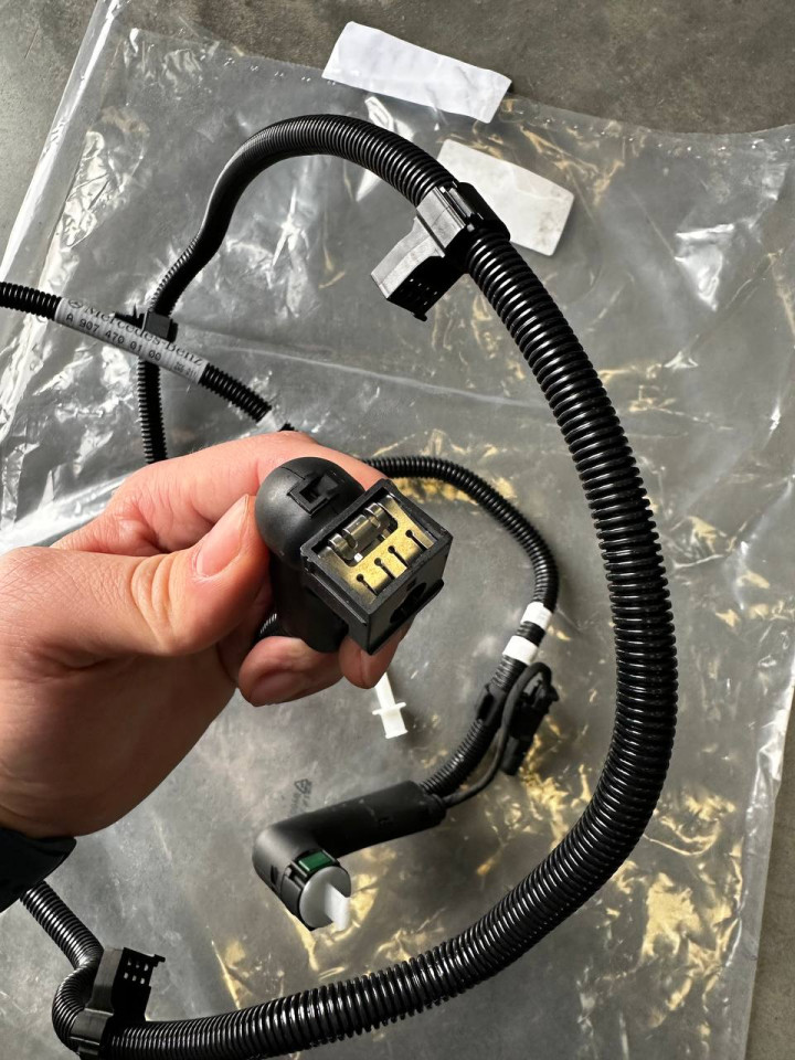 Трубопровід Adblue Sprinter W907-910