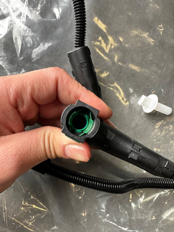 Трубопровід Adblue Sprinter W907-910