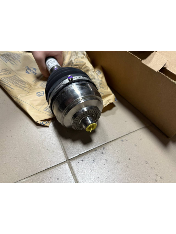 Полуось ліва Sprinter W910 передній привід A9103303500 