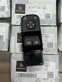 Блок керування кнопками склопідйомника Sprinter W907-W910