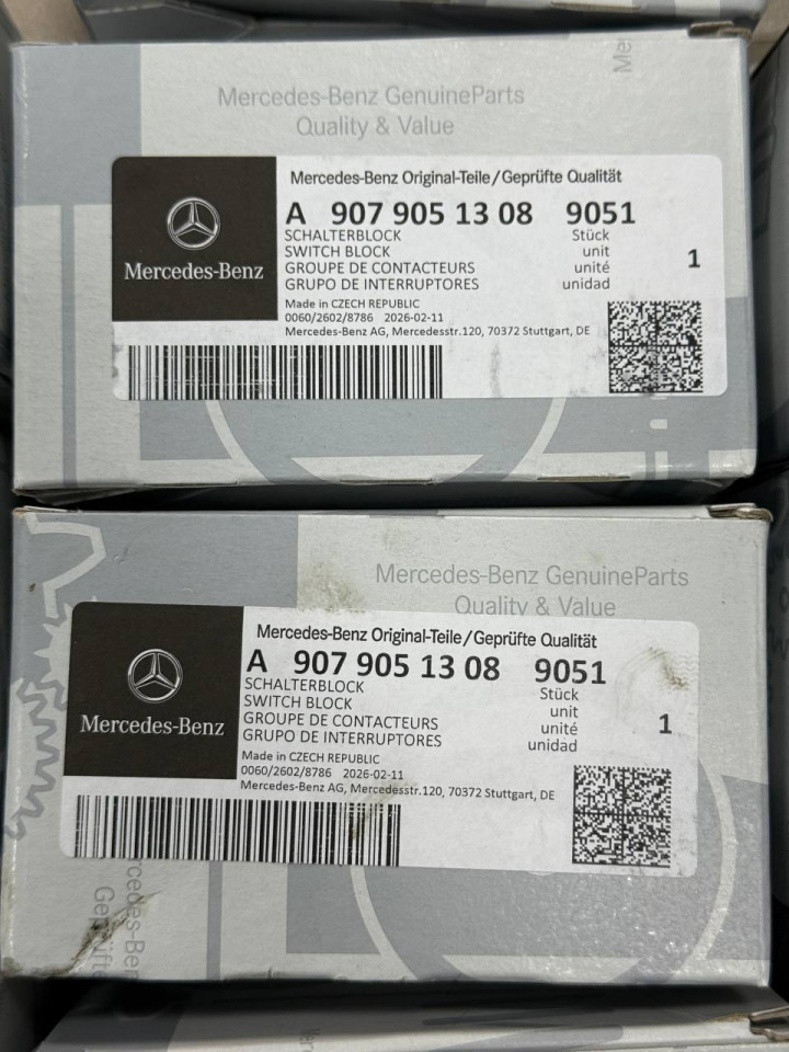 Блок керування кнопками склопідйомника Sprinter W907-W910