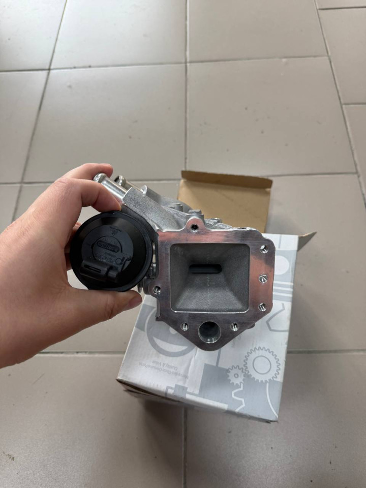 Клапан егр egr вакуумний OM642 3.0 W906 W907 A6421400300